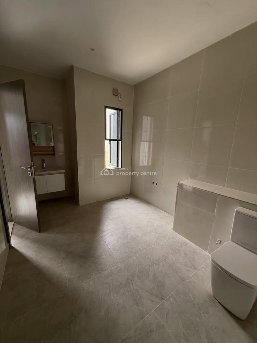 4bedroom Terrace Duplex with a Bq and a Rooftop Lounge, Guzape District, Abuja, Terraced Duplex for Sale