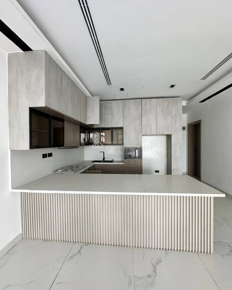 Luxury 2 Bedroom Apartment, Lekki Phase 1, Lekki, Lagos, Block of Flats for Sale