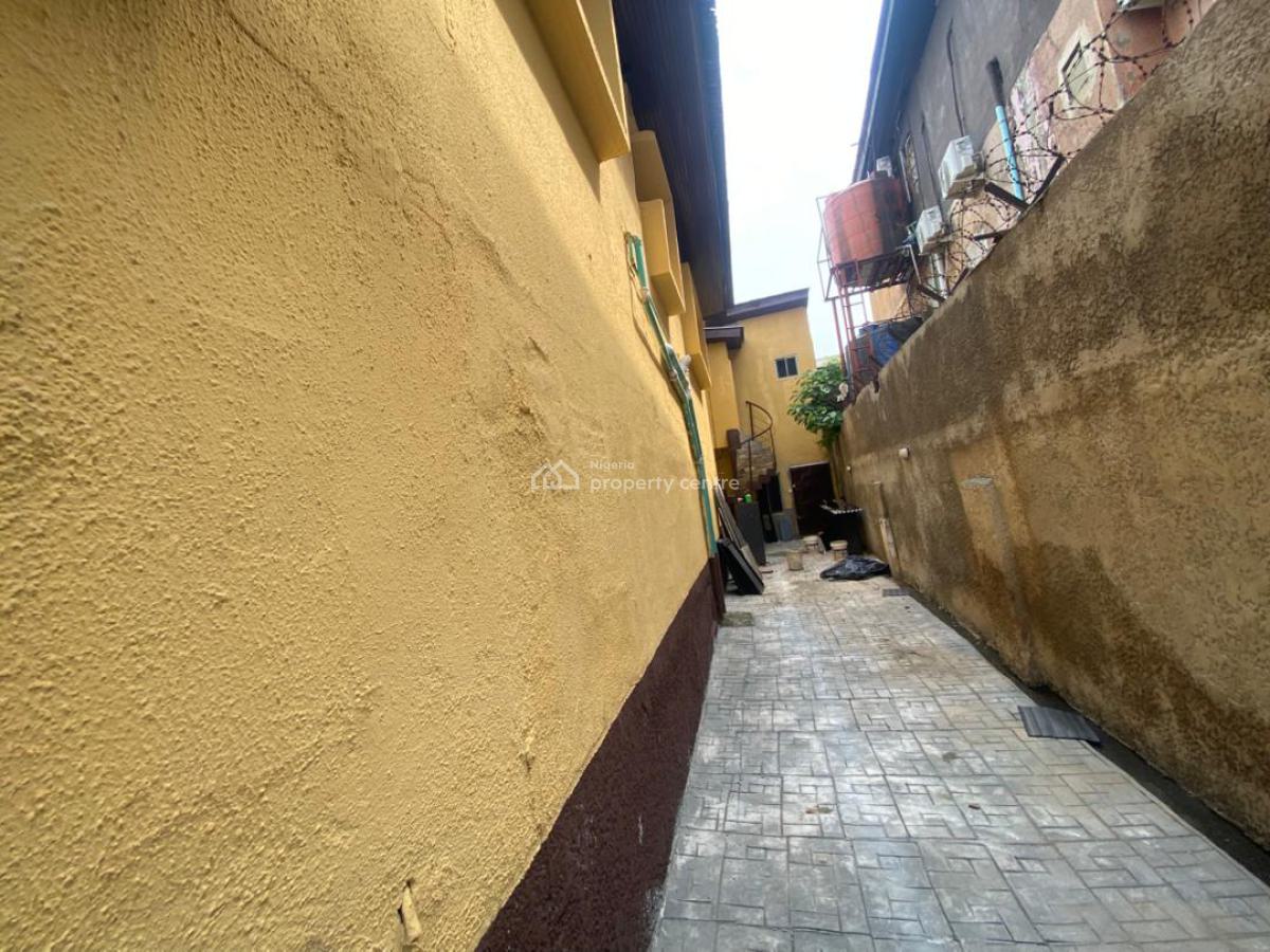 Self Compound 300sqm with 3 Bedroom Apartment Attached Commercial Use, Awolowo, Ikoyi, Lagos, Commercial Property for Rent