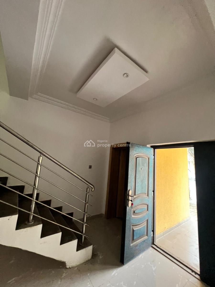 2 Bedrooms Duplex and a Room Bq, Pepperoni, Abraham Adesanya, Lekki Phase 2, Lekki, Lagos, House for Rent