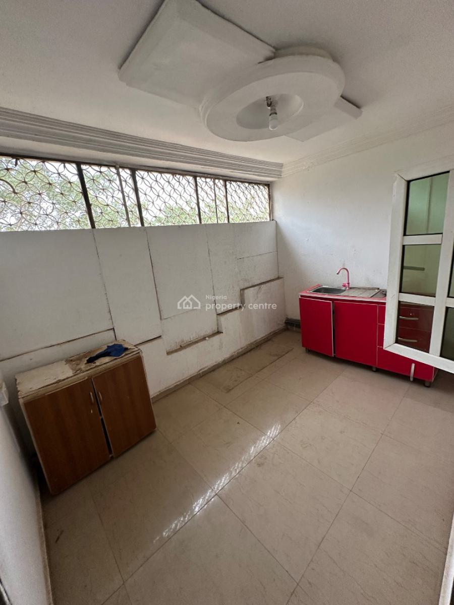 a Spacious One Bedroom Apartment in a Beautiful Neighborhood, 3rd Avenue, Gwarinpa, Abuja, Mini Flat (room and Parlour) for Rent