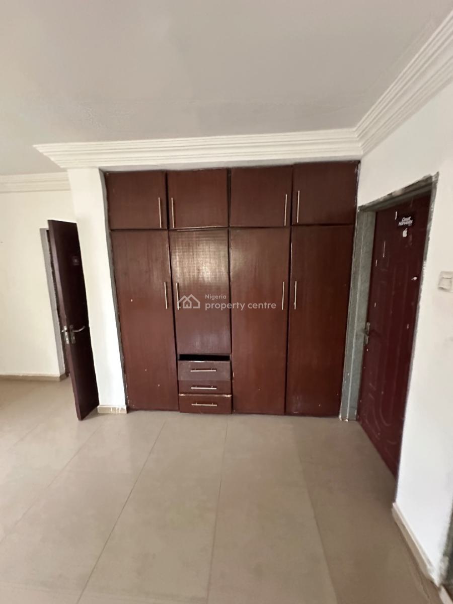 a Spacious One Bedroom Apartment in a Beautiful Neighborhood, 3rd Avenue, Gwarinpa, Abuja, Mini Flat (room and Parlour) for Rent
