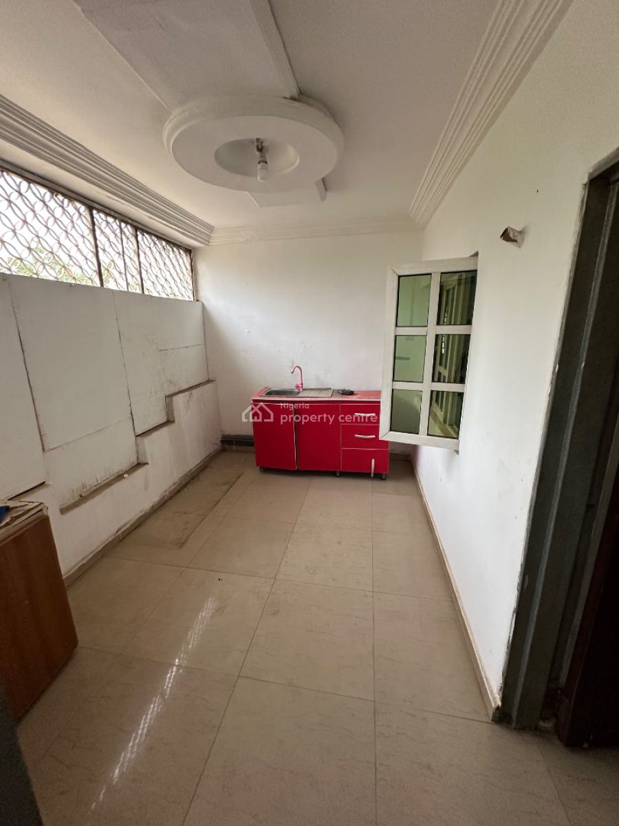 a Spacious One Bedroom Apartment in a Beautiful Neighborhood, 3rd Avenue, Gwarinpa, Abuja, Mini Flat (room and Parlour) for Rent