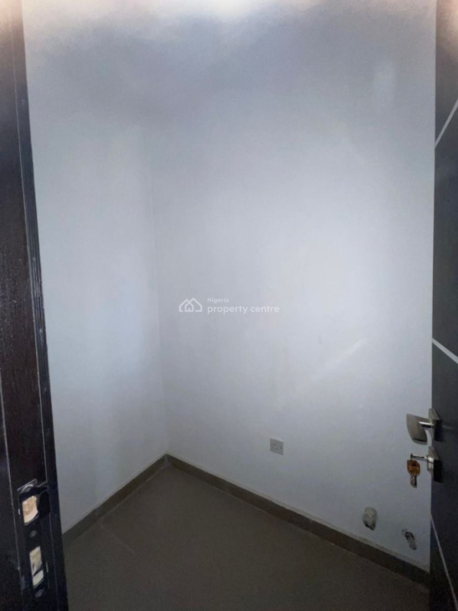 Very Spacious 4-bedroom Fully Detached Duplex with Communal Pool ,park, Lekki Scheme 2, Abraham Adesanya, Ajah, Lagos, Detached Duplex for Sale