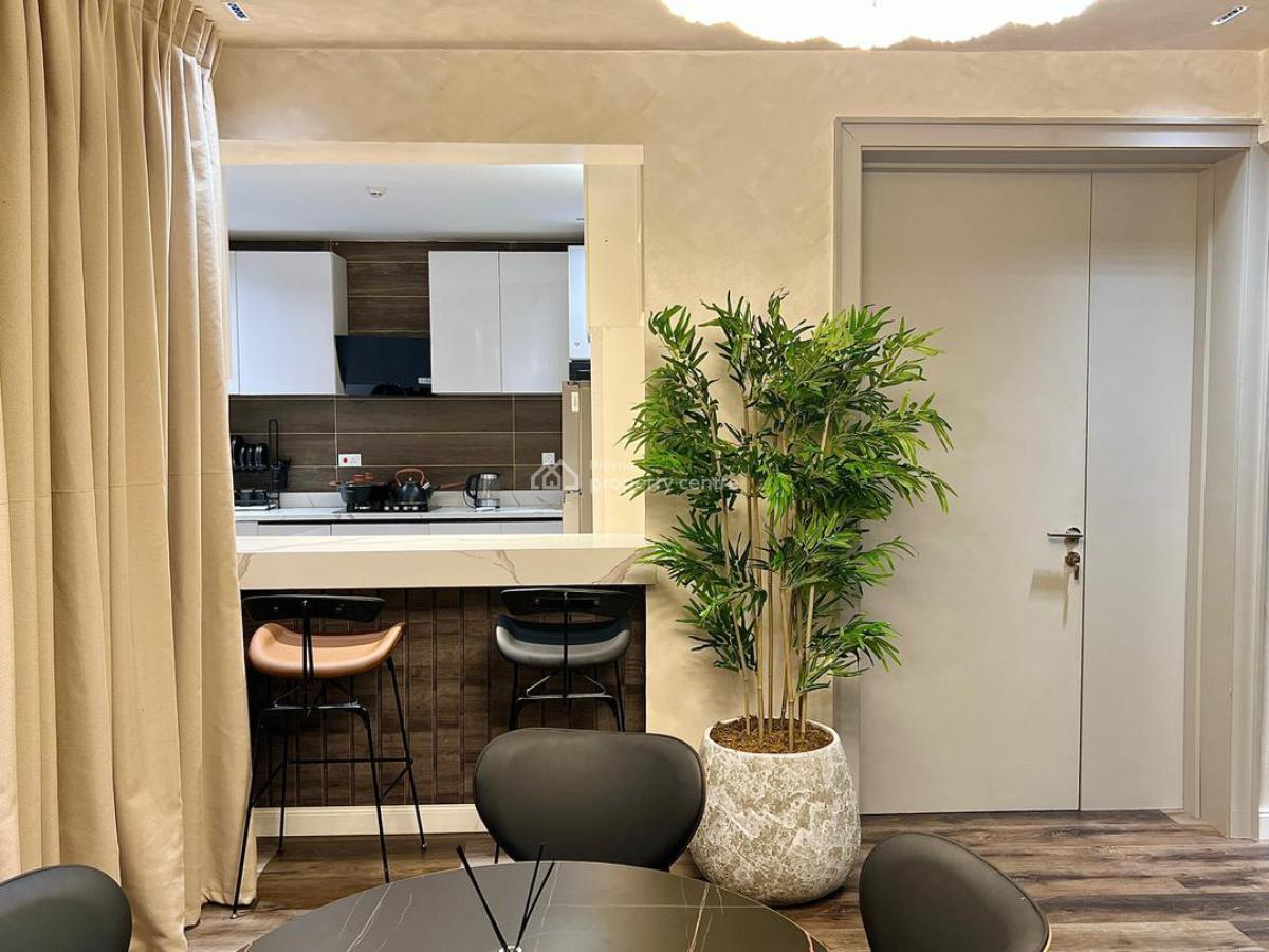 Beautiful 2 Bedroom Apartment, Freedom Way, Lekki Phase 1, Lekki, Lagos, Flat / Apartment Short Let