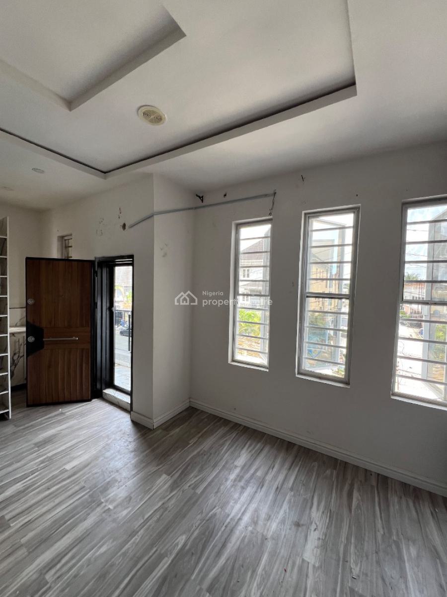 Super-clean Room & Parlour Self-contain in Osapa London Estate, Osapa, Lekki, Lagos, Mini Flat (room and Parlour) for Rent