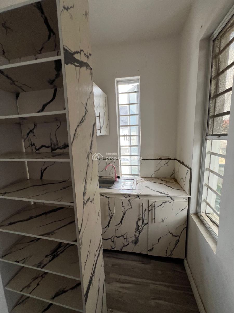 Super-clean Room & Parlour Self-contain in Osapa London Estate, Osapa, Lekki, Lagos, Mini Flat (room and Parlour) for Rent