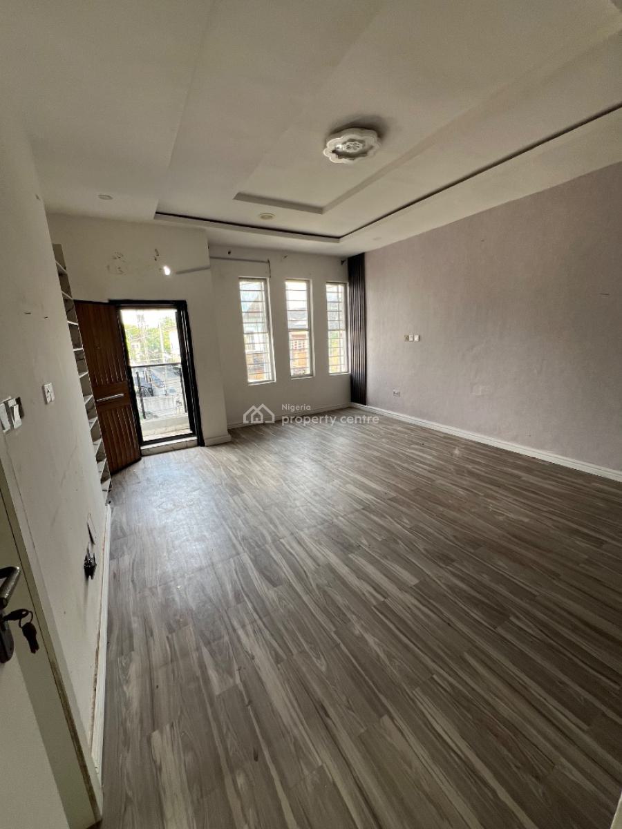 Super-clean Room & Parlour Self-contain in Osapa London Estate, Osapa, Lekki, Lagos, Mini Flat (room and Parlour) for Rent