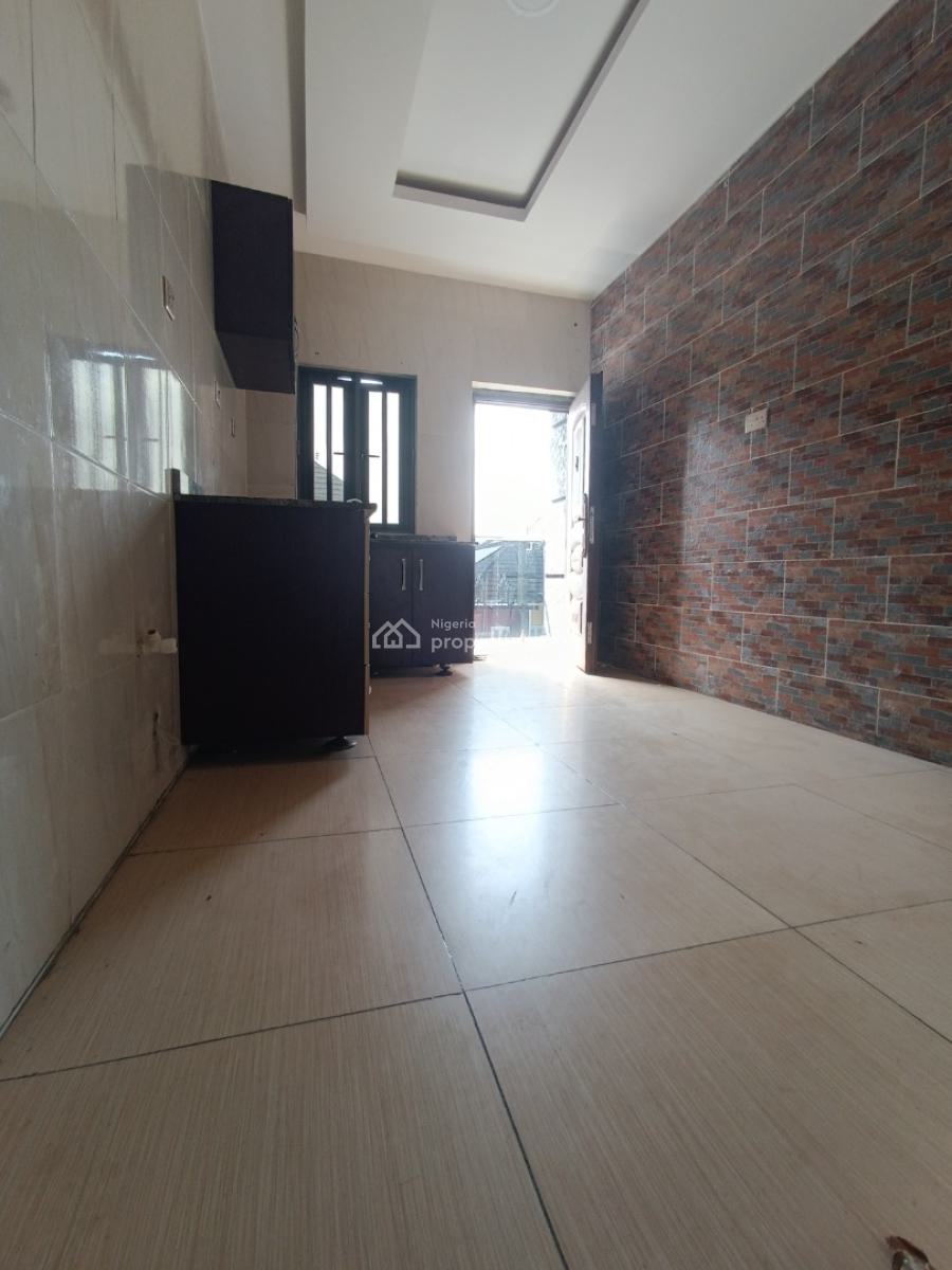 2 Bedroom Flat (upstairs), Blenco, Sangotedo, Ajah, Lagos, Flat / Apartment for Rent