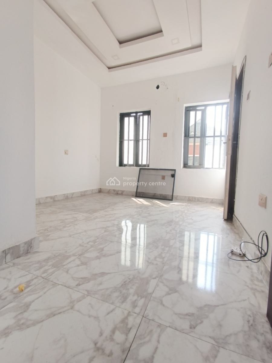 2 Bedroom Flat (upstairs), Blenco, Sangotedo, Ajah, Lagos, Flat / Apartment for Rent