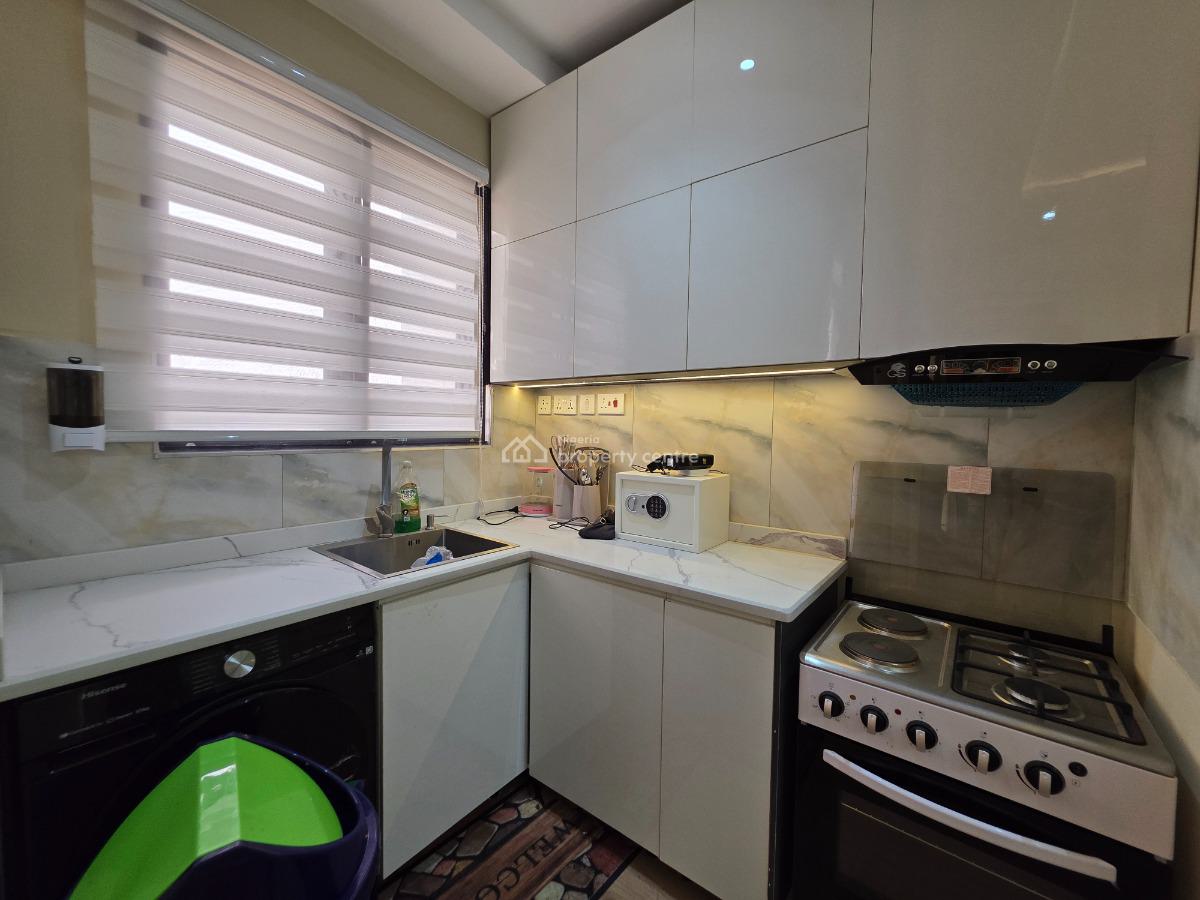 Fully Furnished & Elegantly Finished 1-bedroom Apartment, Ikate, Lekki, Lagos, Flat / Apartment Short Let