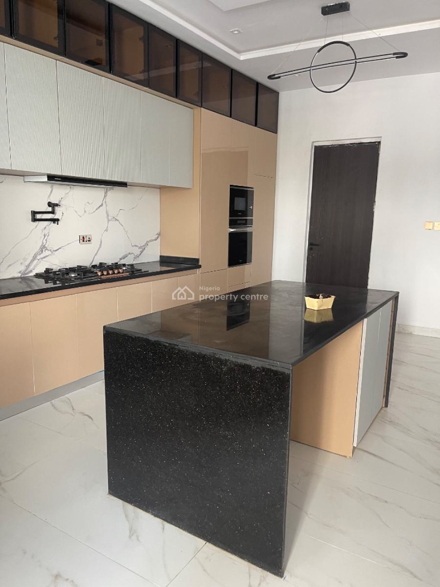 5 Bedroom Luxury House with Two Rooms Bq, Cowrie Creek, Lekki, Lagos, Semi-detached Duplex for Sale