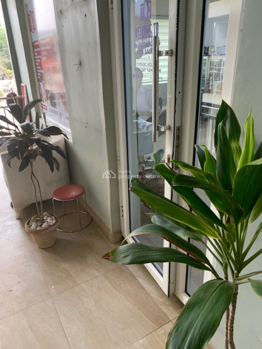 Sublet Space on The First Floor, Wuse 2, Abuja, Shop for Rent