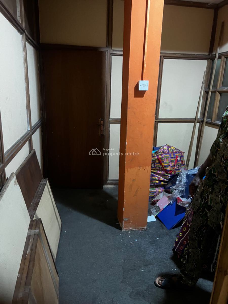 70sqm Shared Office Space, Lagos Island, Lagos, Commercial Property for Rent