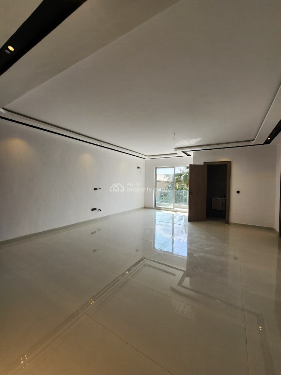 Luxury 2 Bedroom Apartment with Pool, Gym & Elevator, Lekki Phase 1, Lekki, Lagos, Flat / Apartment for Sale