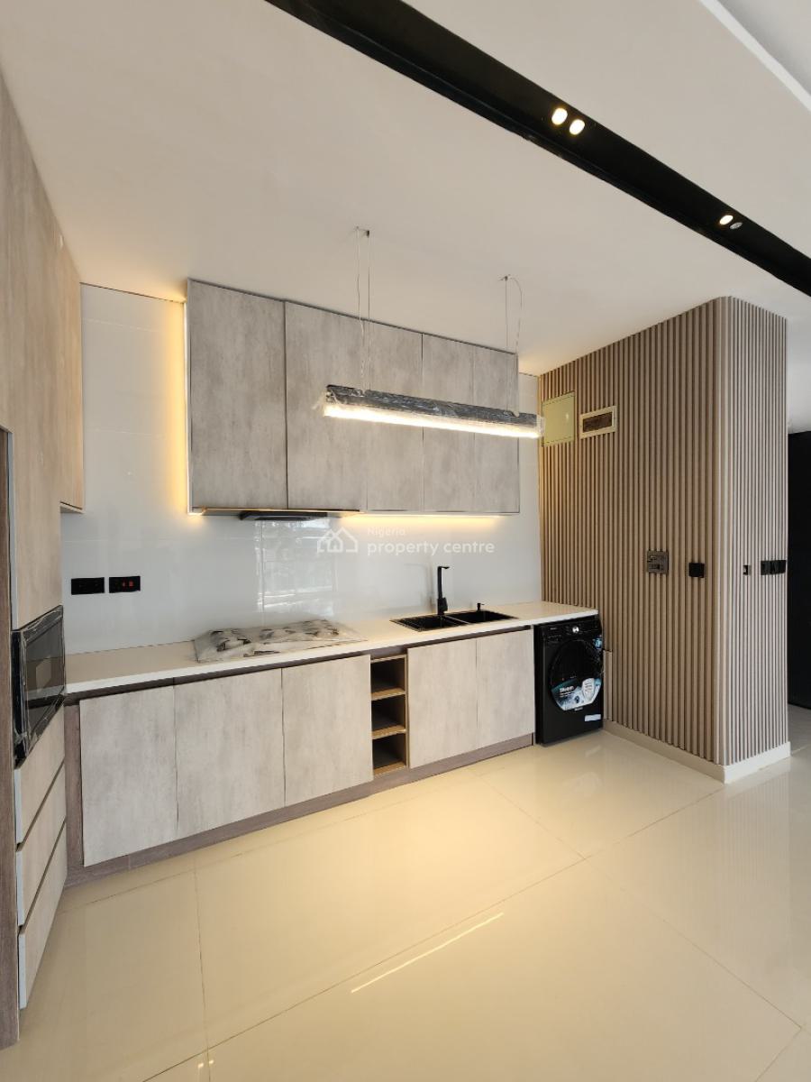 Luxury 2 Bedroom Apartment with Pool, Gym & Elevator, Lekki Phase 1, Lekki, Lagos, Flat / Apartment for Sale