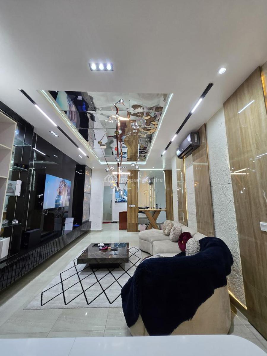 Luxury 2 Bedroom Apartment, Lekki Phase 1, Lekki, Lagos, Flat / Apartment Short Let