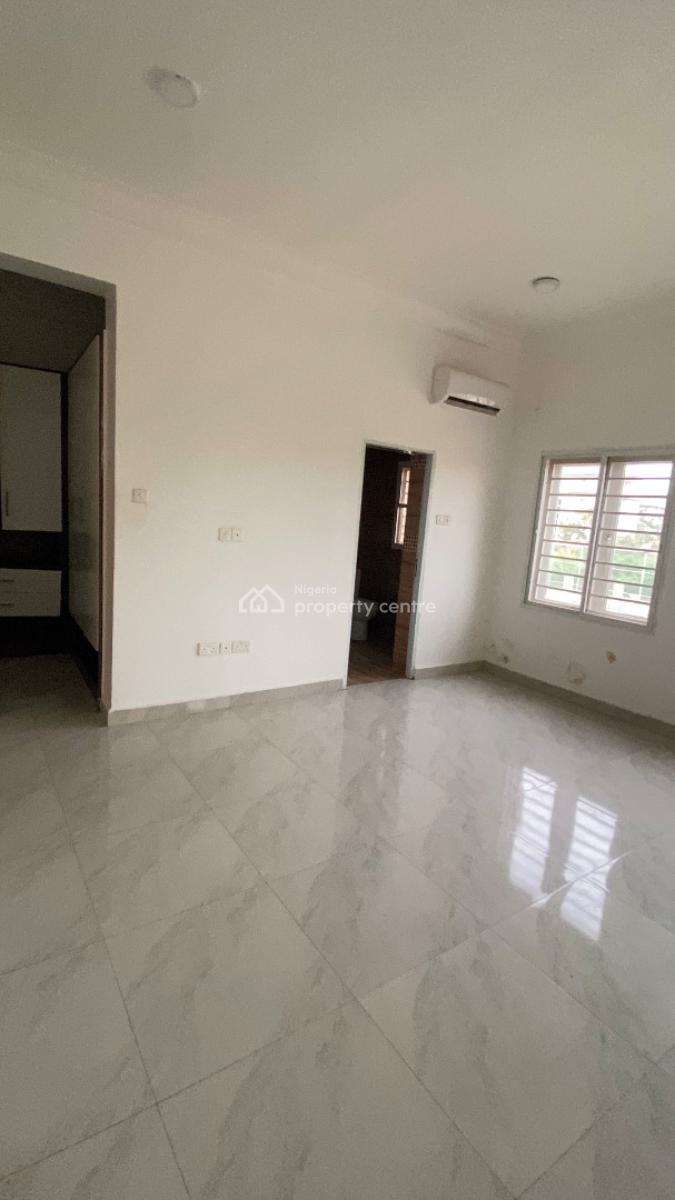 Luxury 3 Bedroom Flat + Bq, Gilmore, Jahi, Abuja, Flat / Apartment for Rent