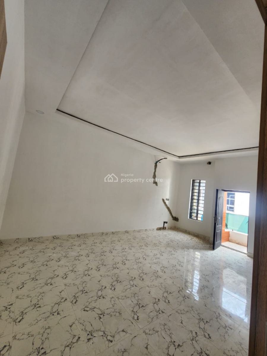 3 Bedroom Terrace, Woodland Estate, Ogombo, Ajah, Lagos, Terraced Duplex for Sale