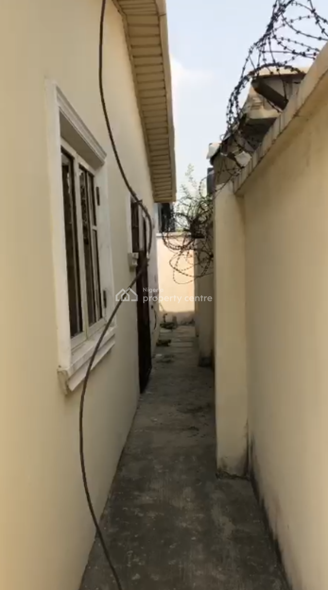 3 Bedroom  Bungalow, Abraham Adesanya Estate., Lekki Phase 2, Lekki, Lagos, Detached Bungalow for Rent