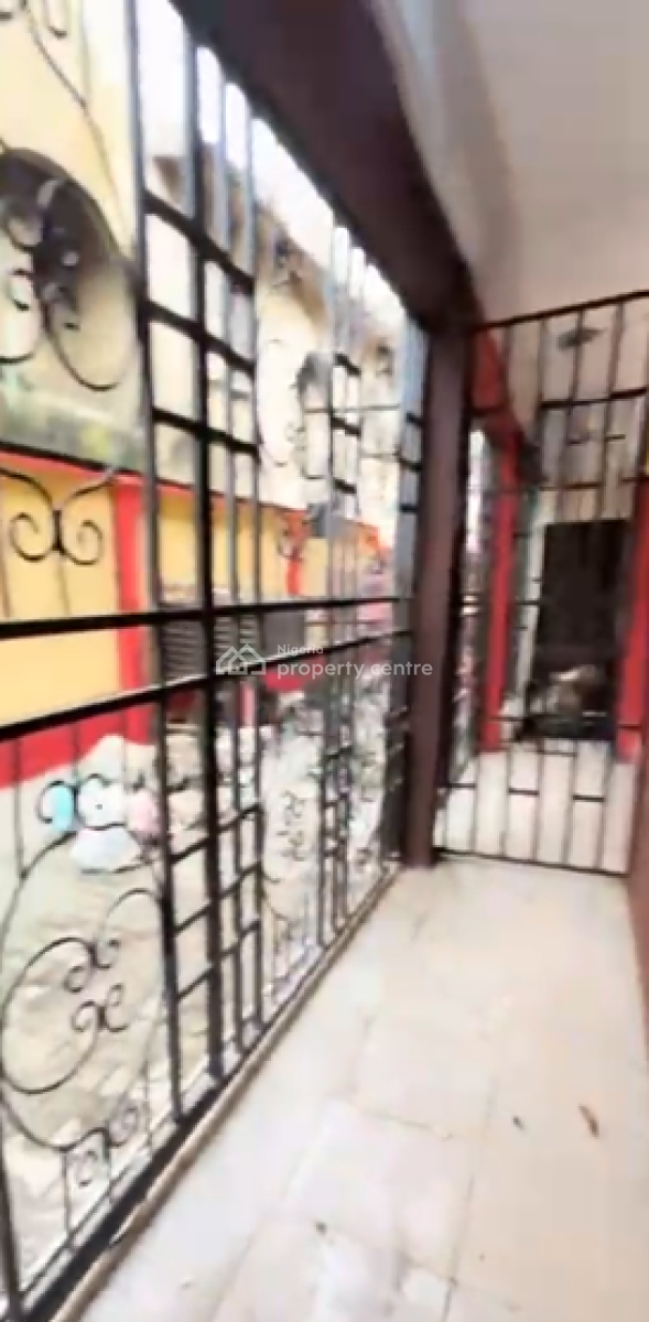 3 Bedroom Apartment, Thomas Estate, Lekki Phase 2, Lekki, Lagos, Flat / Apartment for Rent