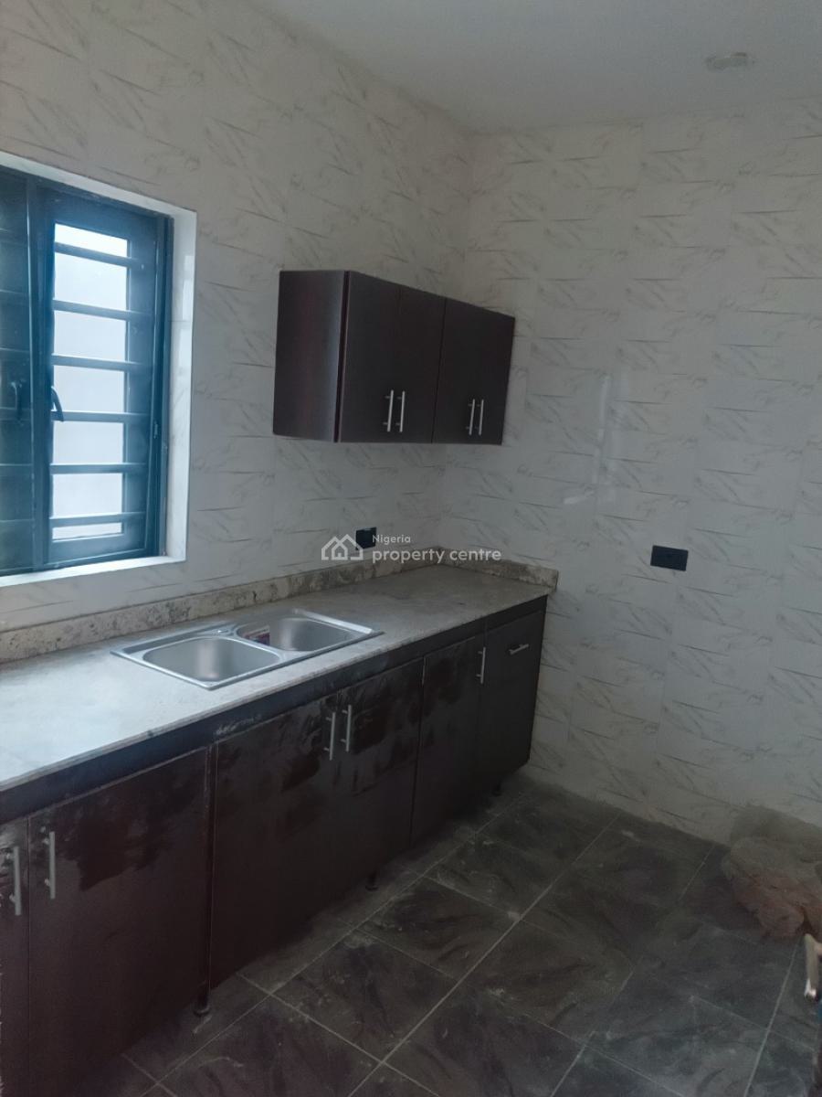 Fantastic One Bedroom Shared Apartment, Sora Estate, Alpha Beach Road, New-road Bus-stop, Igbo Efon, Lekki, Lagos, Self Contain (single Rooms) for Rent
