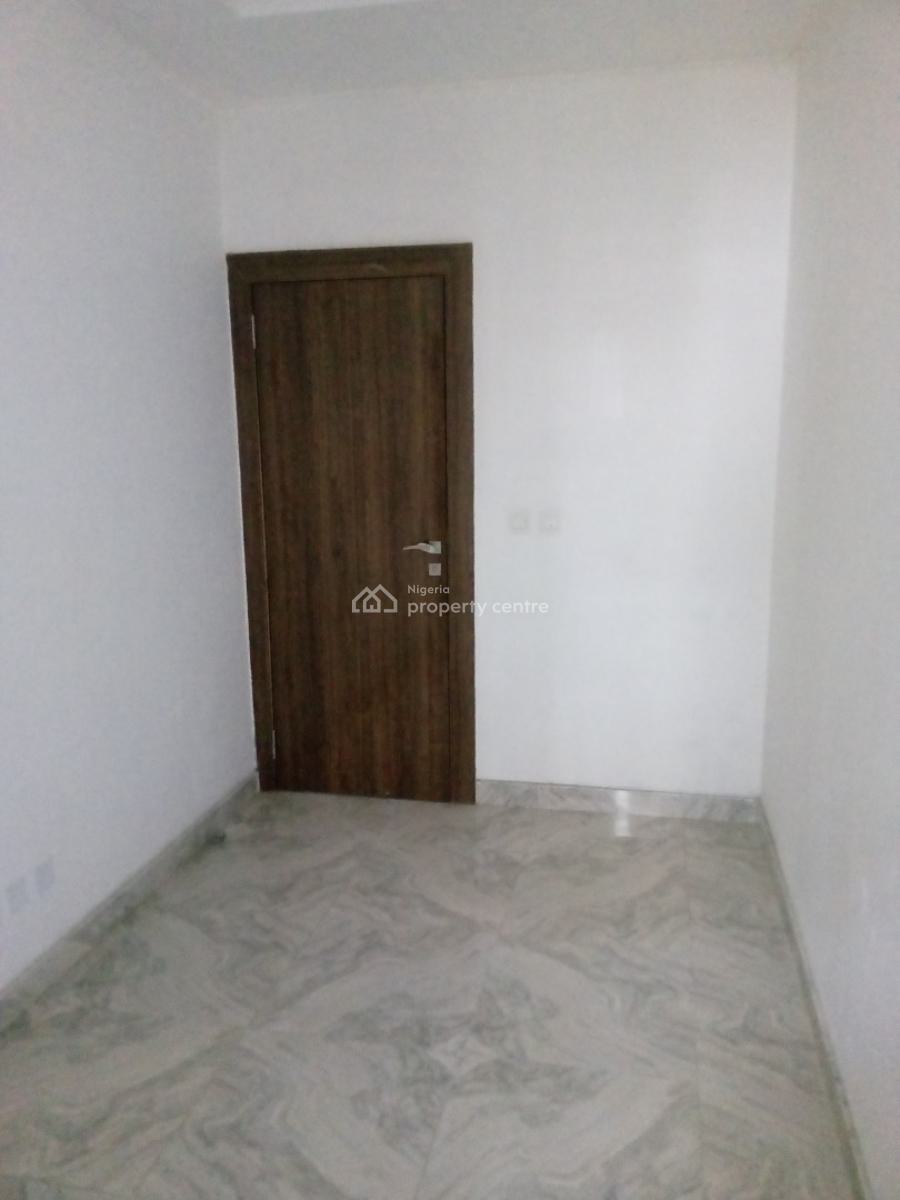 Fully Serviced Self Contain, Off Freedom Way, Lekki Phase 1, Lekki, Lagos, Self Contain (single Rooms) for Rent