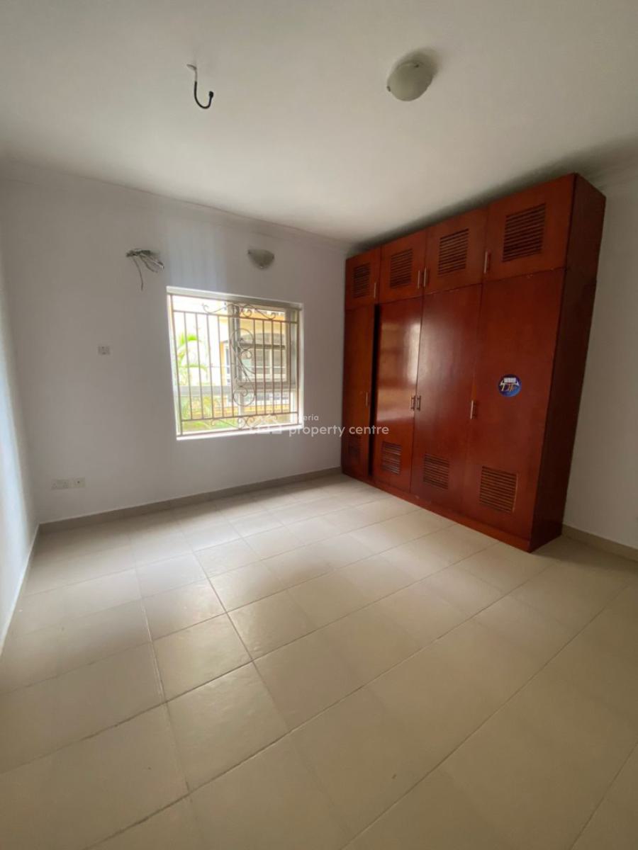 Direct- 3 Bedroom Apartment, Milverton Estate, Osapa, Lekki, Lagos, Flat / Apartment for Sale