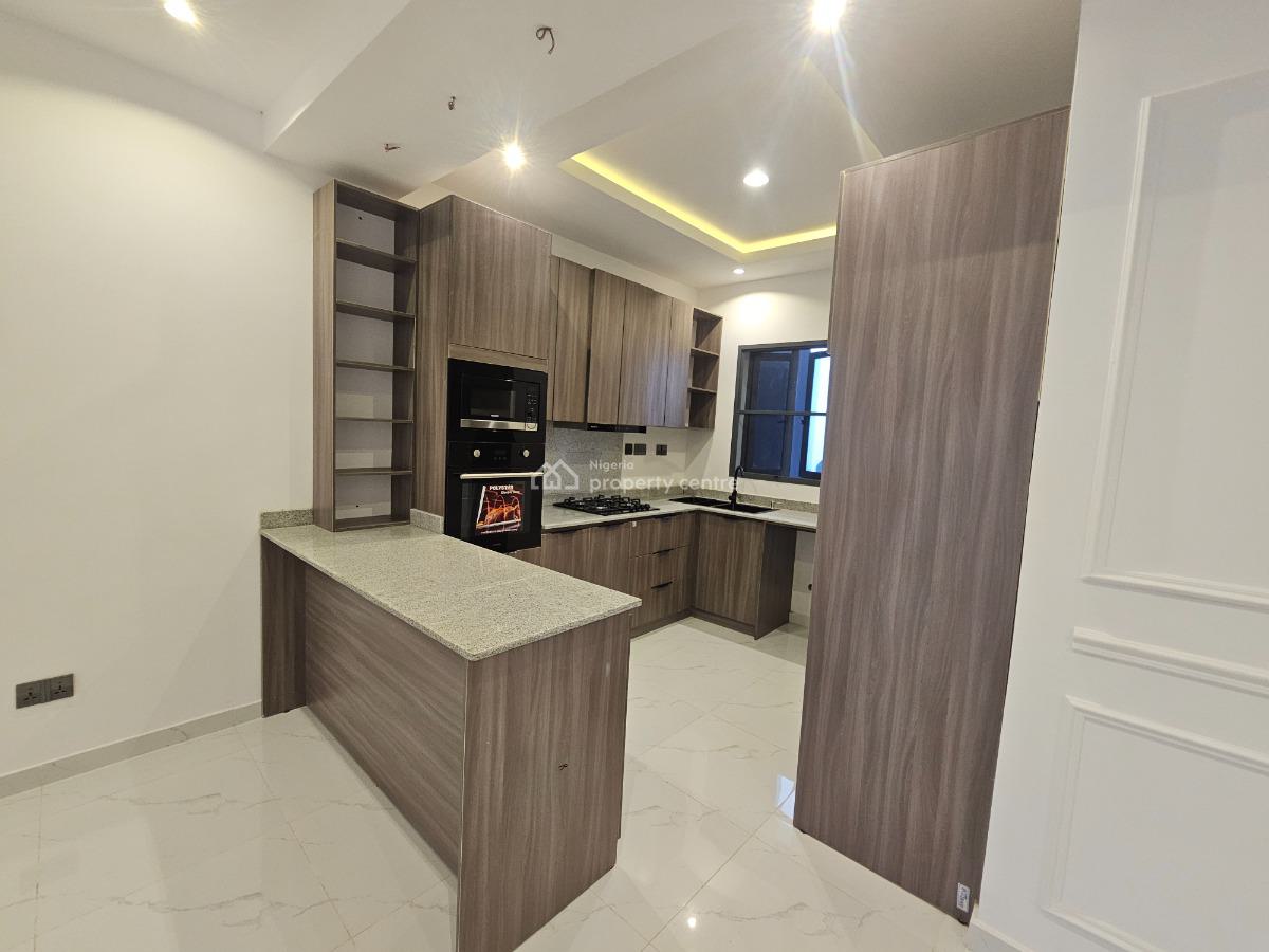 Luxury 2 Bedroom Apartment +bq, Ilasan, Lekki, Lagos, Block of Flats for Sale
