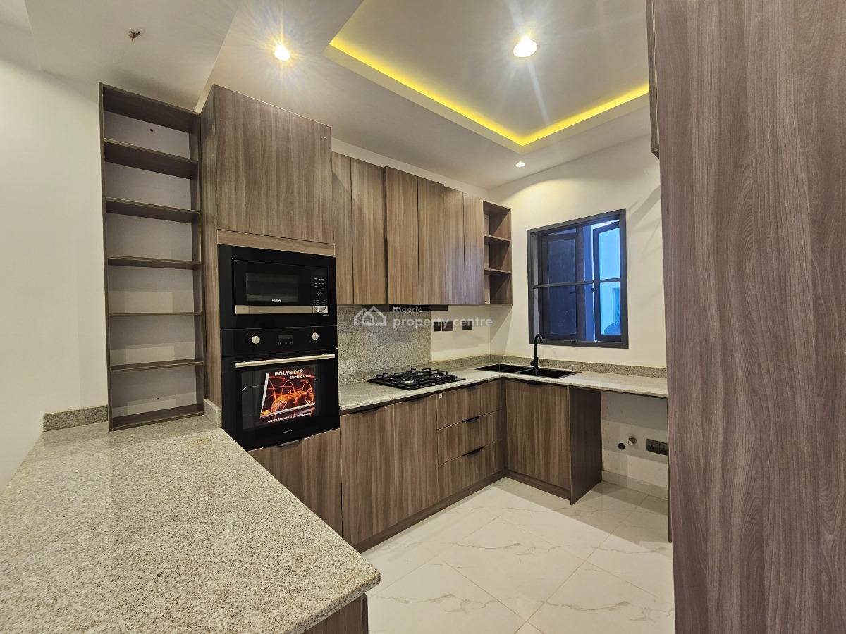 Luxury 2 Bedroom Apartment +bq, Ilasan, Lekki, Lagos, Block of Flats for Sale