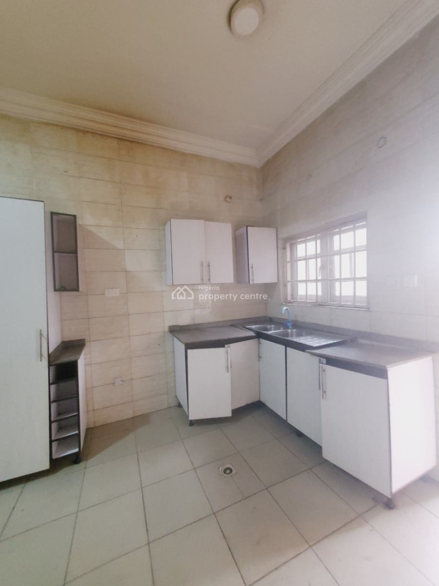 Superluxury 4 Bedroom Terrace Duplex with 3 Parlors and Bq, By Shafa Filling Station, Wuye, Abuja, Terraced Duplex for Rent