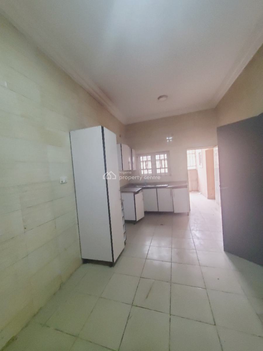 Superluxury 4 Bedroom Terrace Duplex with 3 Parlors and Bq, By Shafa Filling Station, Wuye, Abuja, Terraced Duplex for Rent