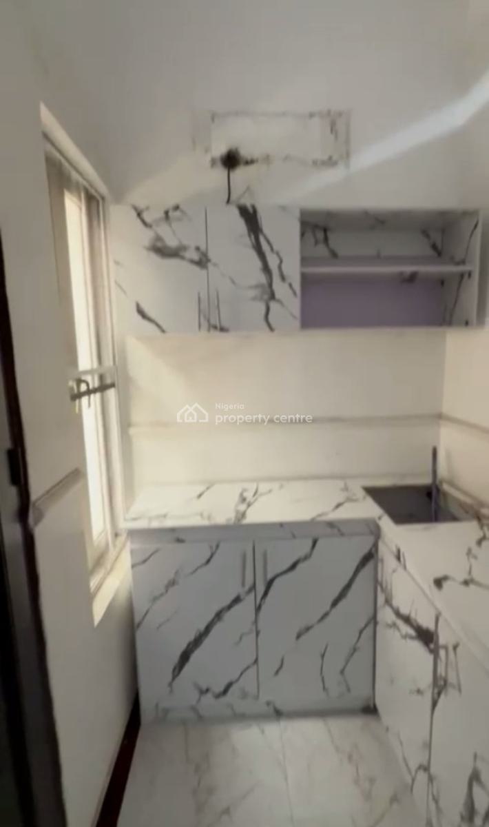 Executive Standard Spacious One Bedroom Apartment, Bera Estate, Chevron Drive, Lekki, Lagos, Mini Flat (room and Parlour) for Rent