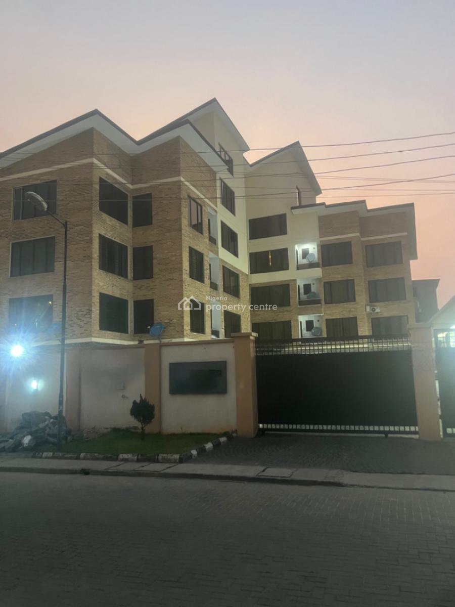 Serviced 3 Bedroom Flat with 1 Room Bq, Lekki Phase 1, Lekki, Lagos, Flat / Apartment for Rent