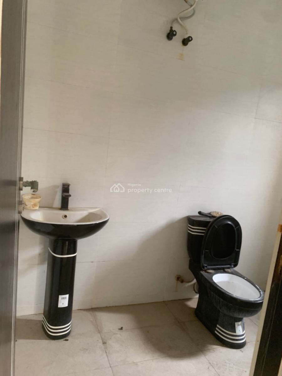 Luxurious 3 Bedroom Flat, Badore, Ajah, Lagos, Flat / Apartment for Rent