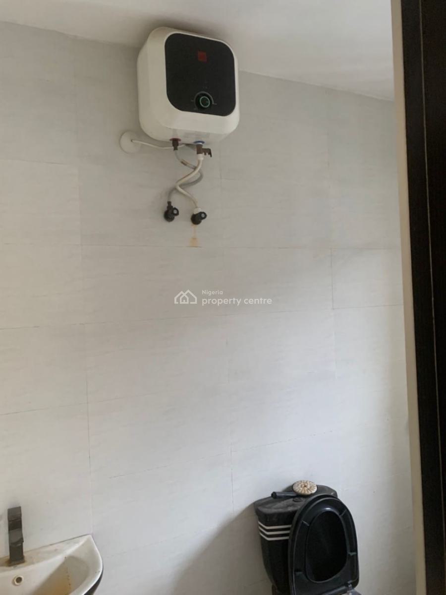 Luxurious 3 Bedroom Flat, Badore, Ajah, Lagos, Flat / Apartment for Rent