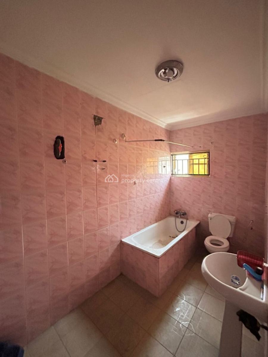 5 Bedroom Detached Duplex in a Secured Estate, Lekki Phase 1, Lekki, Lagos, Detached Duplex for Rent