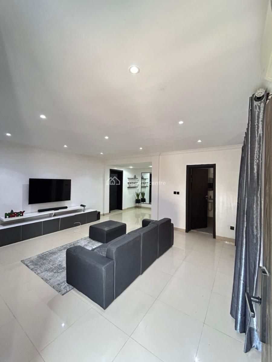 Furnished Miniflat with Gym and Swimming Pool, Lekki Phase 1, Lekki, Lagos, Mini Flat (room and Parlour) for Rent