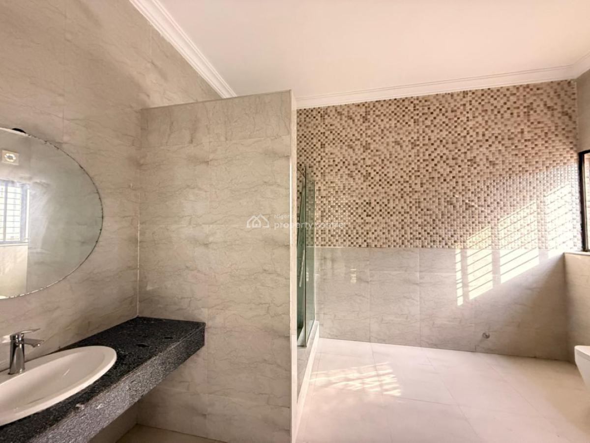 Neatly Finished and Very Spacious Luxury 3 Bedroom Apartment with Bq, Parkview, Ikoyi, Lagos, Flat / Apartment for Rent