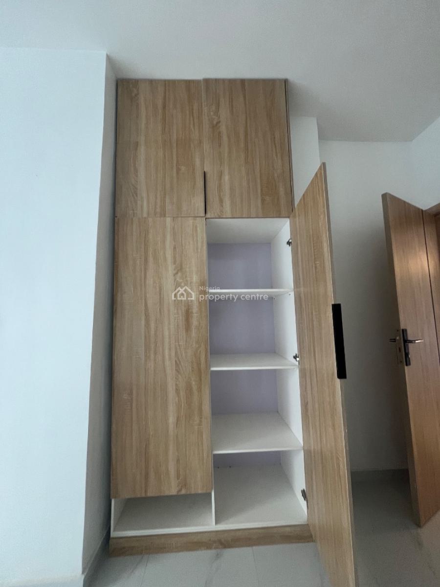 Fully Serviced 2-bedroom Apartment with Elevator, Pool & Gym, Ikate, Lekki, Lagos, Flat / Apartment for Sale