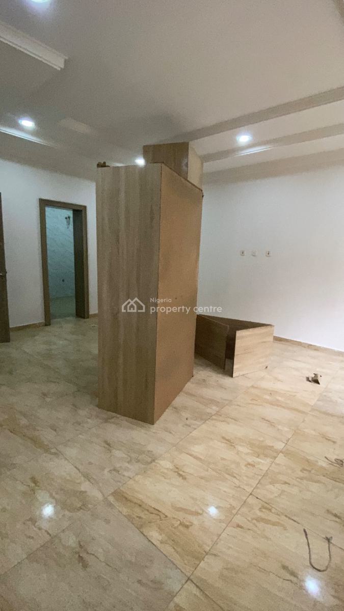 Luxury 4 Bedroom Terrace Duplex + Bq, Gilmore, Jahi, Abuja, Terraced Duplex for Rent