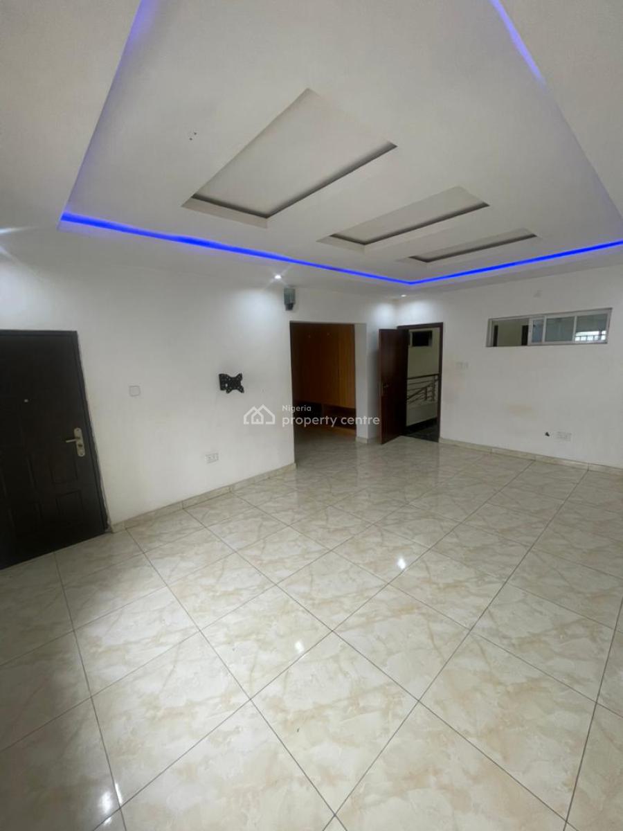 a Massive 4 Bedroom Duplex, Paradise 3 Estate Chevron Drive Chevron, Lekki, Lagos, Semi-detached Duplex for Rent