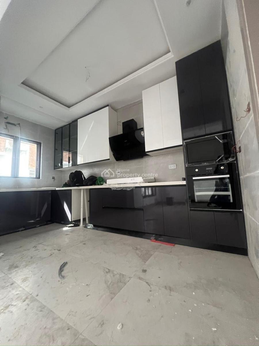 Own This Furnished 3-bedroom Apartment with Bq in Ikeja., Ikeja, Lagos, Self Contain (single Rooms) for Sale