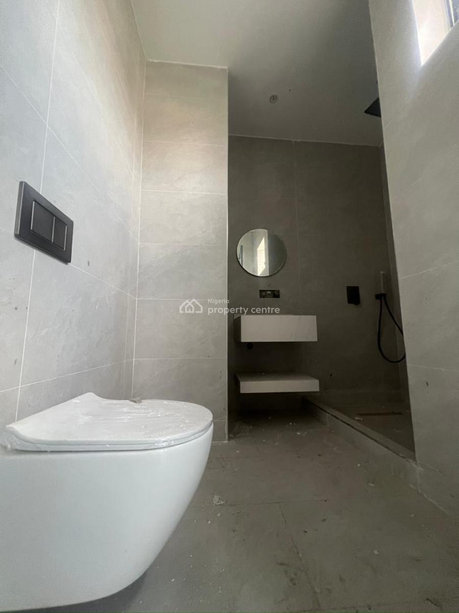 Own This Furnished 3-bedroom Apartment with Bq in Ikeja., Ikeja, Lagos, Self Contain (single Rooms) for Sale