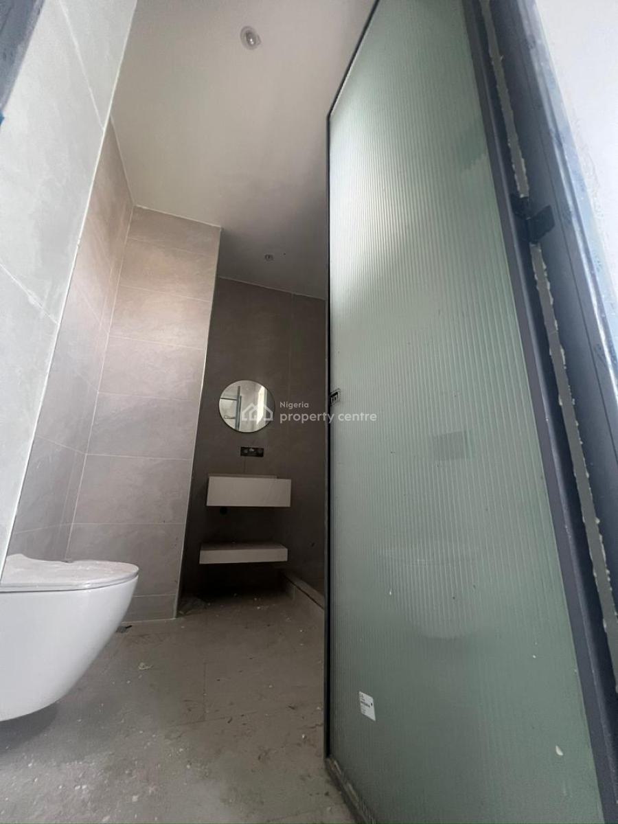 Own This Furnished 3-bedroom Apartment with Bq in Ikeja., Ikeja, Lagos, Self Contain (single Rooms) for Sale