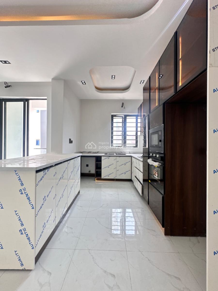 Solid Ikate 2bedroom Apartment, Ikate Axis, Lekki, Lagos, Block of Flats for Sale