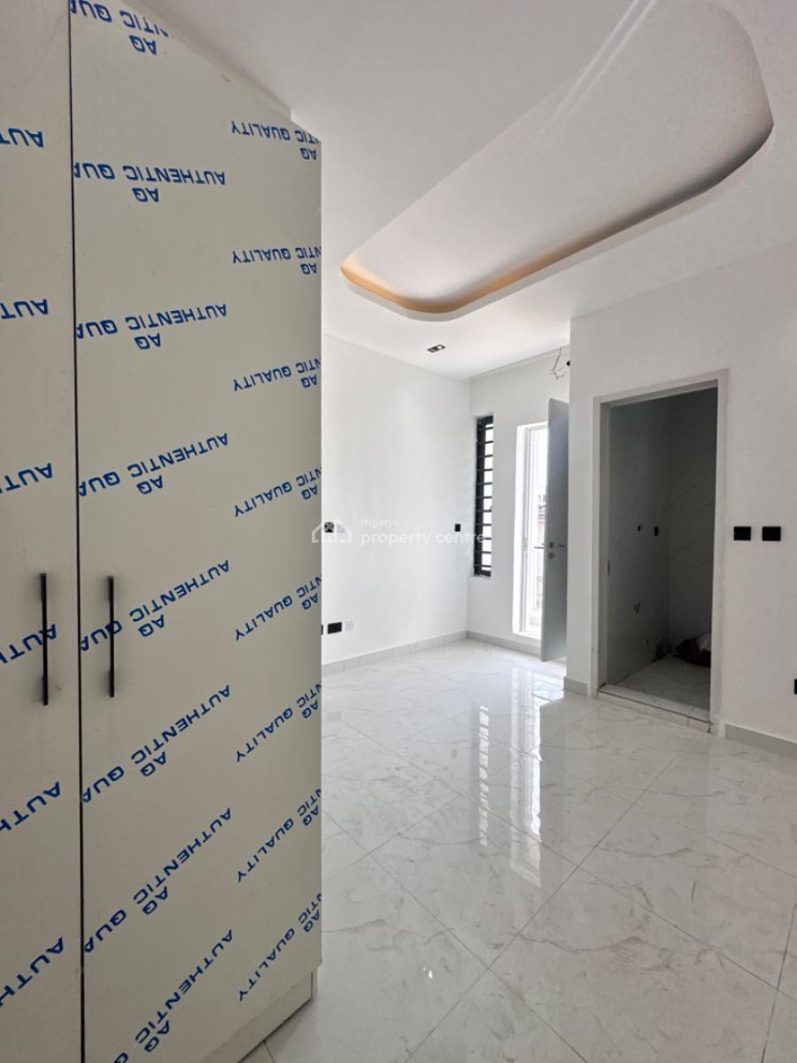 Solid Ikate 2bedroom Apartment, Ikate Axis, Lekki, Lagos, Block of Flats for Sale