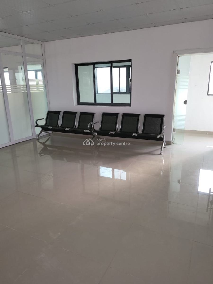 *warehouse with Office Buildings/boluwaji/lagos-ibadan Express, Boluwaji Ibadan Lagos Express Road, Ibadan, Oyo, Warehouse for Sale