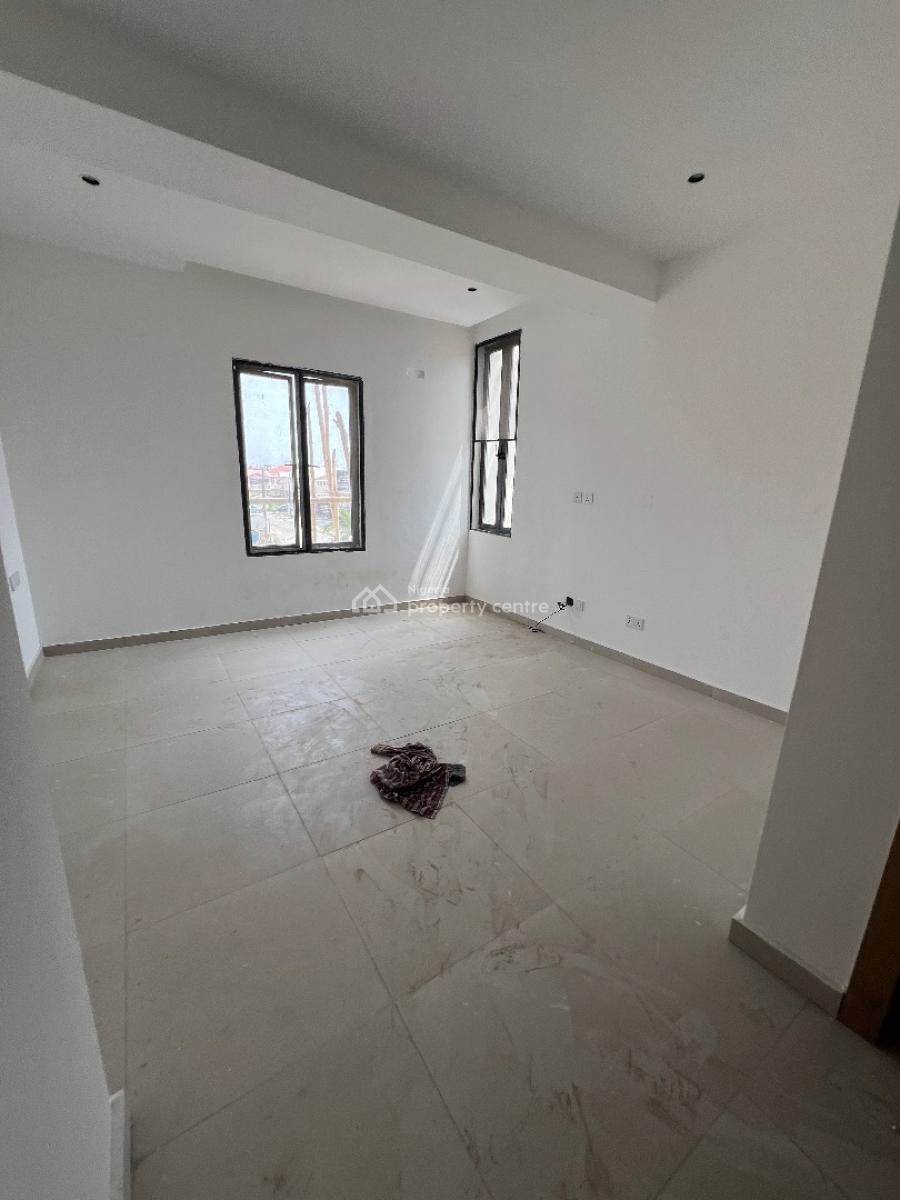 Newly Built 3bedroom Flat with 1room Bq at Lekki Phase 1, Lekki Phase 1 Lekki Lagos, Lekki Phase 1, Lekki, Lagos, Block of Flats for Sale