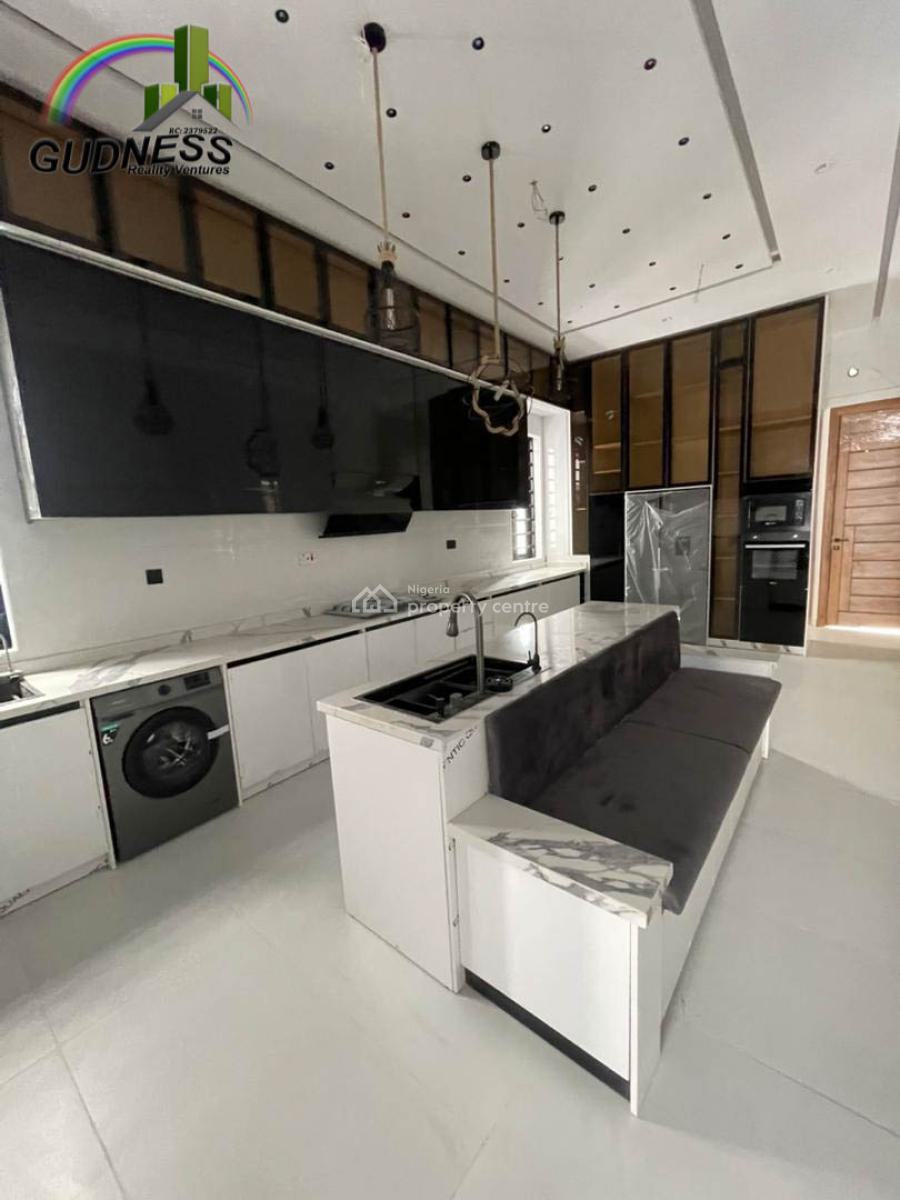 5 Bedroom Fully Detached Duplex, Lekky County, Ikota, Lekki, Lagos, Flat / Apartment for Sale